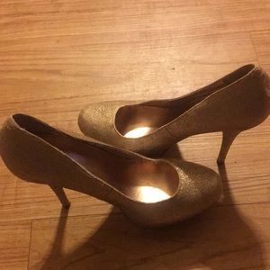 Bakers Gold Shimmery Pumps